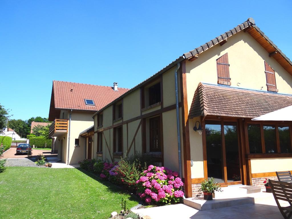 Bed and Breakfast Le Chemin D'Ulphe Boves Zewnętrze zdjęcie